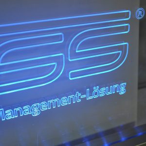 Gravur Plexiglasverarbeitung Saarland